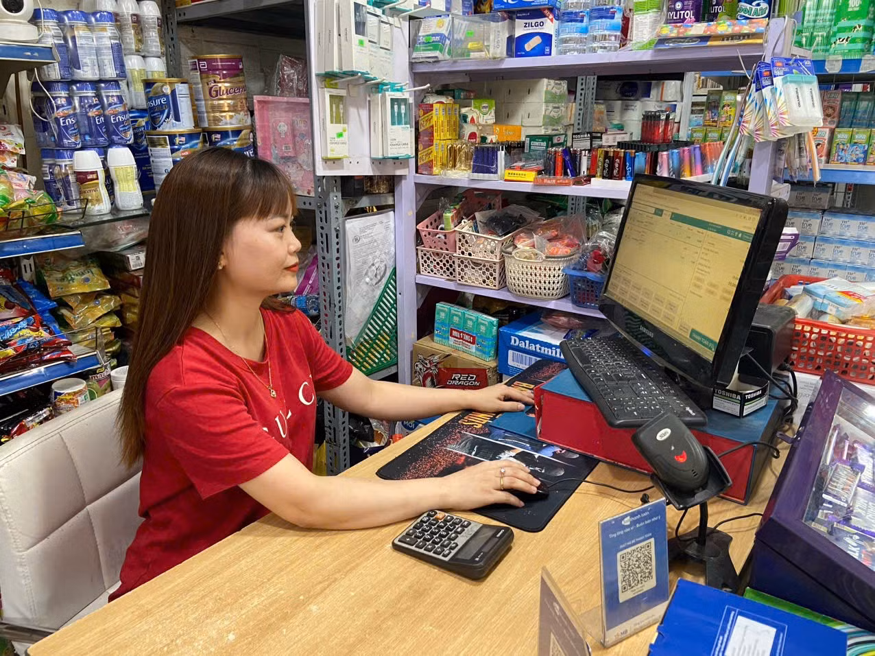 hkd-co-doanh-thu-tu-1-ty-dongnam-phai-su-dung-hoa-don-dien-tu-khoi-tao-tu-may-tinh-tien-va-ket-noi-truc-tiep-voi-co-quan-thue.jpg