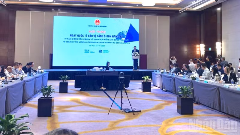 Hội thảo “Hoạt động bảo vệ tầng ozone hướng tới chuyển đổi xanh: Thúc đẩy hợp tác liên chính phủ, hợp tác công tư”.