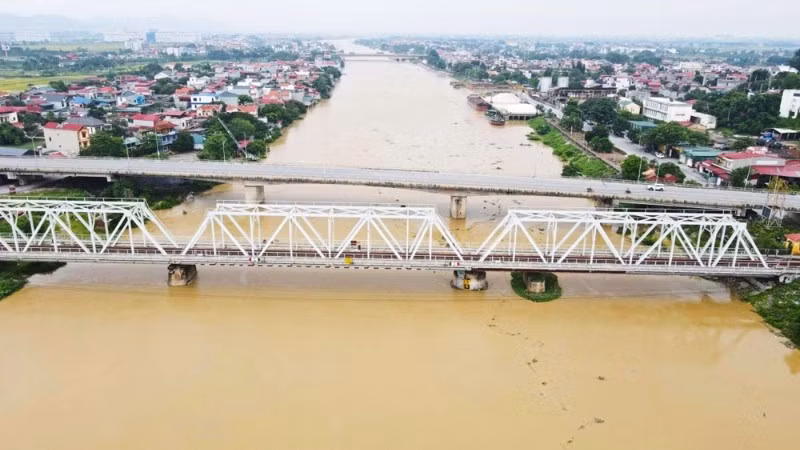 Nước sông Cầu đang lên cao. (Ảnh: Báo Bắc Ninh)