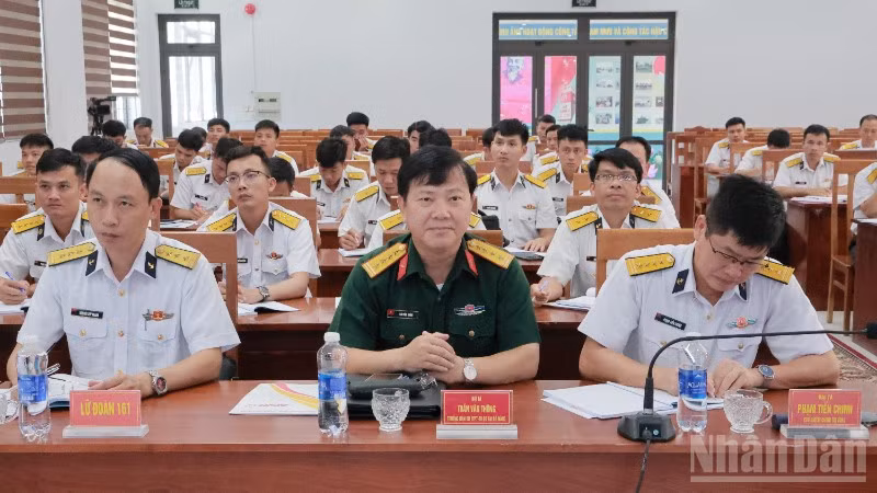 Các đại biểu tham dự Hội nghị tập huấn.