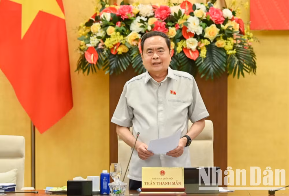 Bí thư Đảng ủy Quốc hội, Chủ tịch Quốc hội Trần Thanh Mẫn phát biểu khai mạc Hội nghị. (Ảnh: DUY LINH).