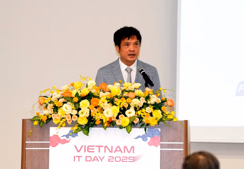 nguyen-van-khoa-it-day.jpg