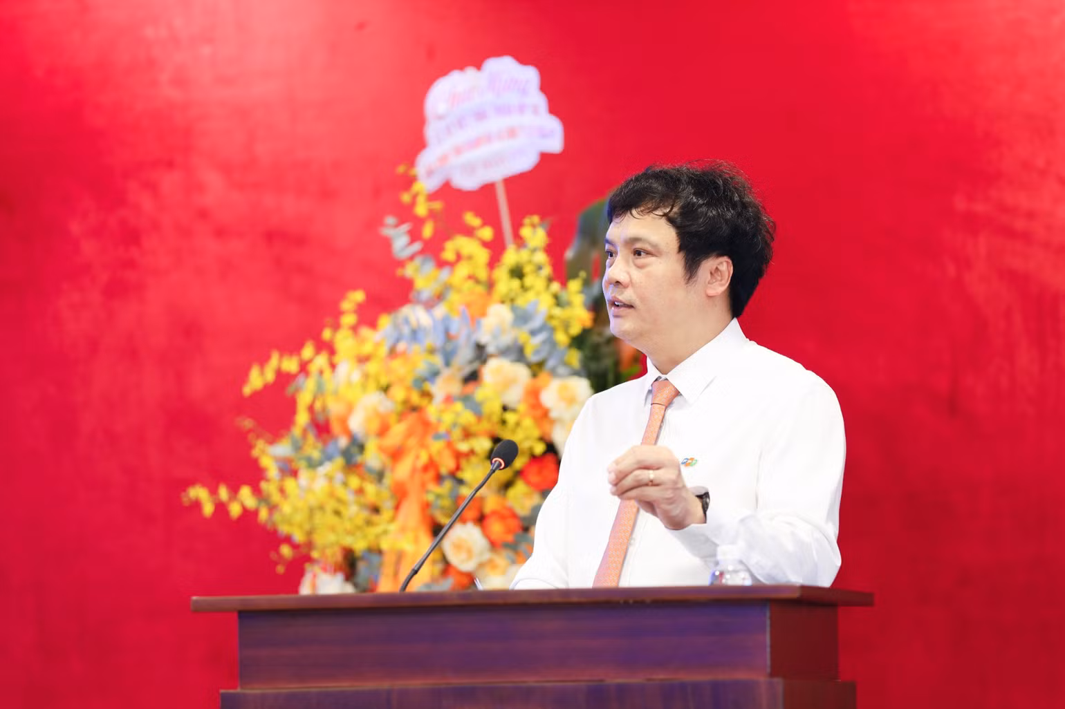 tong-giam-doc-fpt-nguyen-van-khoa-dua-nhung-de-xuat-dong-hanh-tinh-khanh-hoa-cho-cac-muc-tieu-giai-doan-moi.jpg