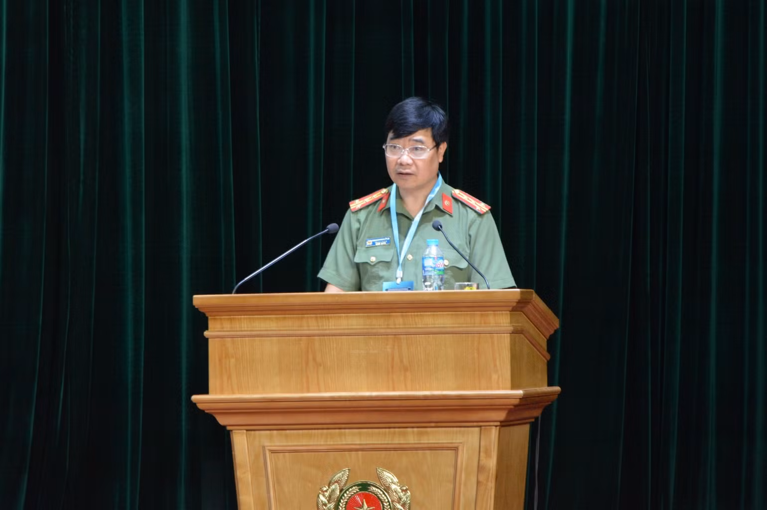 dai-ta-tien-si-nguyen-hong-quan-pho-cuc-truong-cuc-an-ninh-mang-va-phong-chong-toi-pham-su-dung-cong-nghe-cao-a05-bo-cong-an-phat-bieu-khai-mac-cuoc-thi.jpg