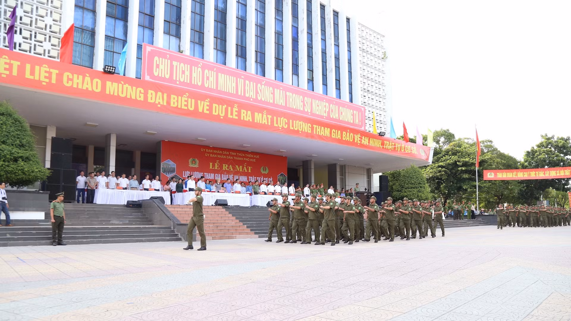 an-ninh-to-quoc-4.jpg