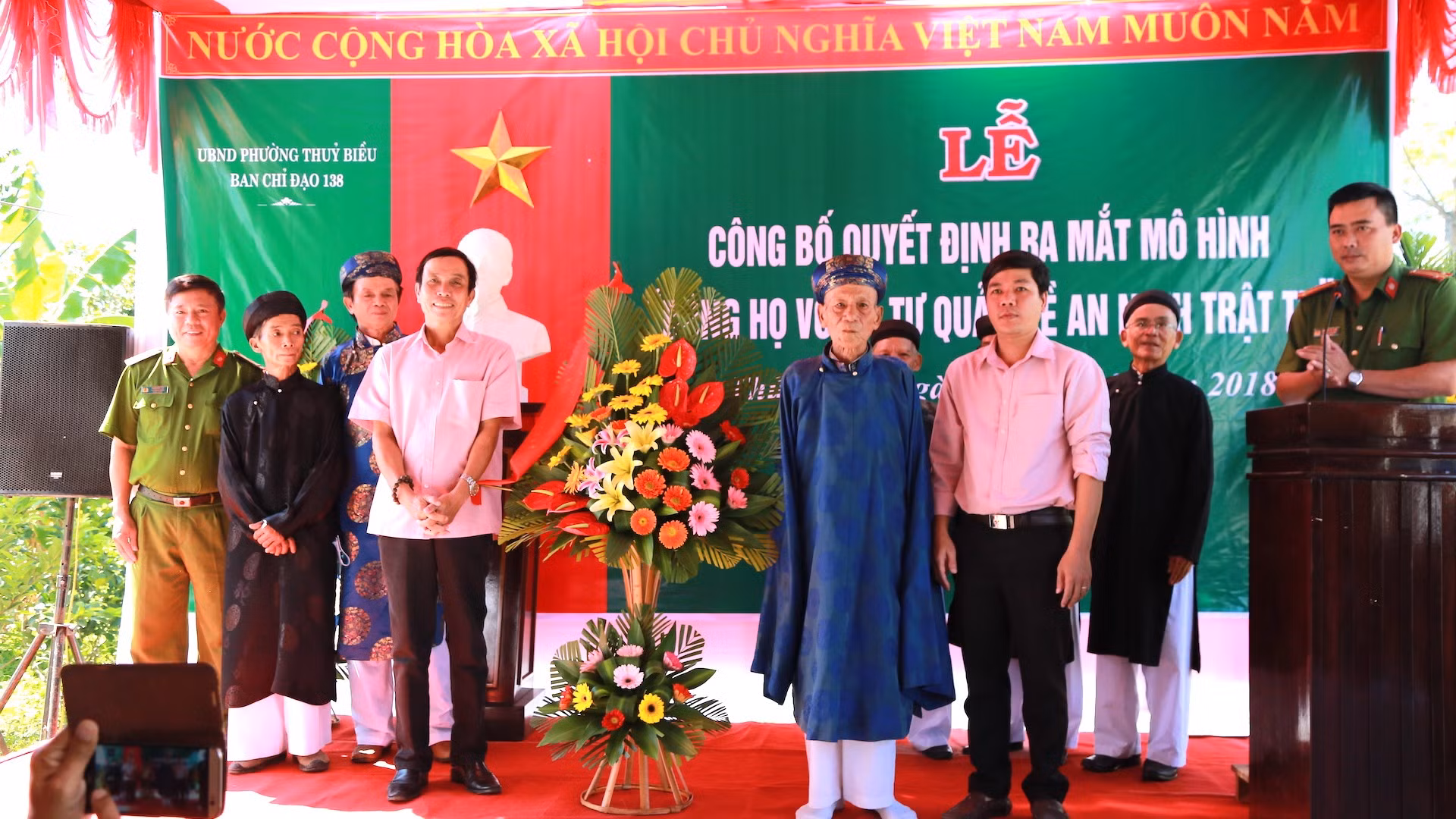 an-ninh-to-quoc-2.jpg
