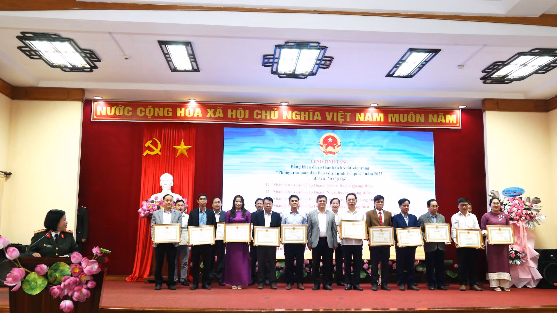 an-ninh-to-quoc-6.jpg