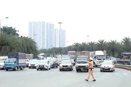 [Video] Dự báo giao thông “căng thẳng” trong ngày cuối của kỳ nghỉ Tết Dương lịch