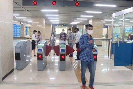 [Video] Từ 18/11, hành khách đi metro Cát Linh - Hà Đông sẽ sử dụng thẻ vé mới
