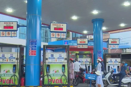 [Video] Đẩy mạnh sử dụng xăng E10 để giảm áp lực nguồn cung xăng khoáng