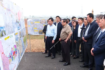 [Video] Thủ tướng kiểm tra tiến độ thi công Dự án Cảng hàng không quốc tế Gia Bình