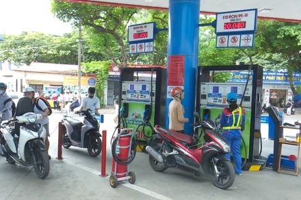 [Video] Dự báo giá xăng dầu tiếp tục tăng nhẹ trong kỳ điều hành ngày 12/2