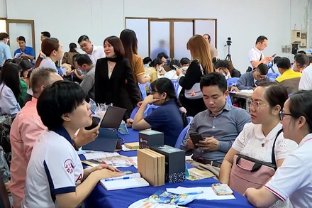 [Video] Đầu năm 2026, Thành phố Hồ Chí Minh cần hơn 55.600 lao động