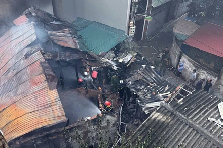 [Video] Hà Nội: Cháy nhà cấp 4 khiến 1 người tử vong