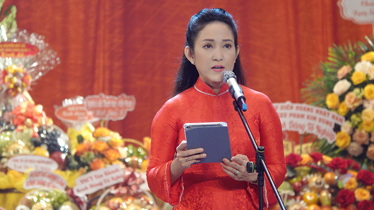 Phó Giám đốc Sở Văn hóa và Thể thao Thành phố Hồ Chí Minh, Nghệ sĩ Nhân dân Nguyễn Thị Thanh Thúy phát biểu tại chương trình.