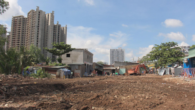 Trong đó, chi phí bồi thường giải phóng mặt bằng và di dời hạ tầng kỹ thuật là 290 tỷ đồng. Công trình được đầu tư bằng nguồn ngân sách của Thành phố Hồ Chí Minh.