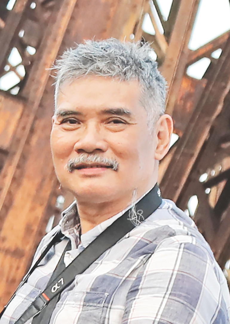 "Có một thứ không thể thay thế được, đó chính là chuyên môn sâu". "Có một thứ không thể thay thế được, đó chính là chuyên môn sâu".