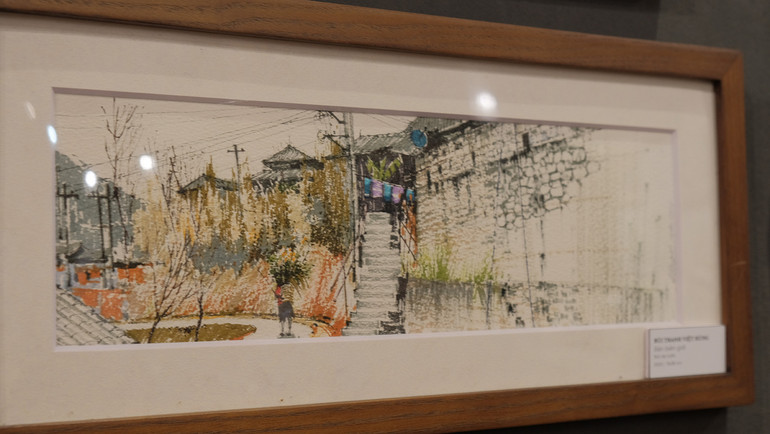 Các tác phẩm màu nước và bút dạ nước về vùng núi của tác giả Bùi Thanh Việt Hùng.