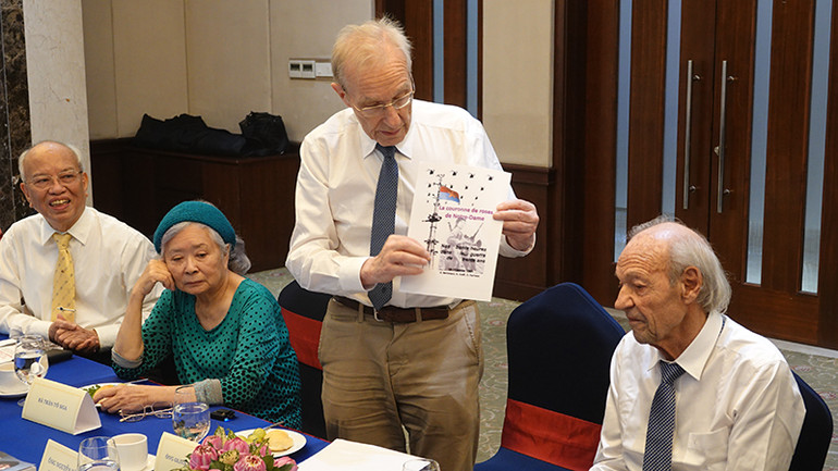 Lãnh đạo Thành phố Hồ Chí Minh gặp gỡ những người bạn Thụy Sĩ ảnh 1