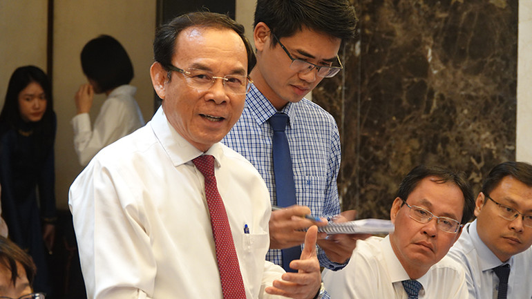 Đồng chí Nguyễn Văn Nên, Ủy viên Bộ Chính trị, Bí thư Thành ủy Thành phố Hồ Chí Minh phát biểu tại buổi tiếp đoàn.