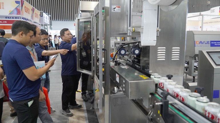 Các thiết bị, máy móc hiện đại được trưng bày tại triển lãm năm nay.