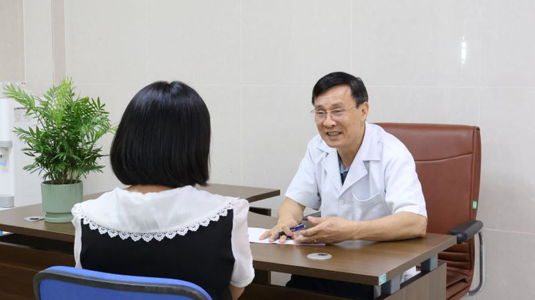 Tư vấn sàng lọc trước sinh được xem là yếu tố rất quan trọng cho sức khỏe mẹ và bé.