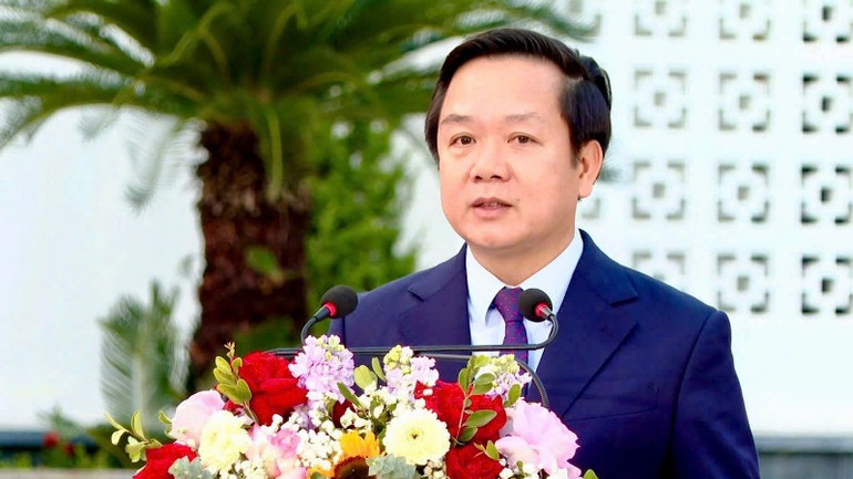 Đồng chí Phạm Quang Ngọc, Chủ tịch Ủy ban nhân dân tỉnh Ninh Bình lưu ý, thành phố Tam Điệp cần thực hiện tốt việc quản lý, khai thác, phát huy hiệu quả đầu tư Tổ hợp Bảo tàng-Thư viện, trở thành hạt nhân quan trọng trong phát triển văn hóa đọc, trung tâm giáo dục truyền thống văn hóa-lịch sử, tinh thần cách mạng của thành phố, điểm văn hóa du lịch của thành phố.