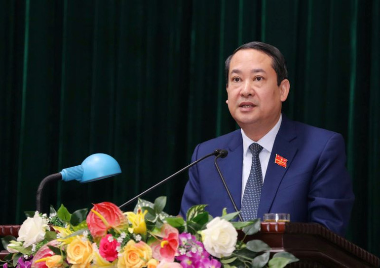 Đồng chí Mai Văn Tuất, Phó Bí thư Thường trực Tỉnh ủy, Chủ tịch Hội đồng nhân dân tỉnh phát biểu khai mạc. (Ảnh: Đức Lam)