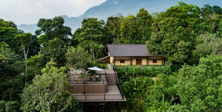 Với dòng khách cao cấp, sự đẳng cấp nằm ở tính tinh tế trong phục vụ, tính nguyên sơ của văn hóa bản địa và khả năng tạo ra trải nghiệm độc đáo. (Ảnh minh họa: Khu nghỉ dưỡng P'apiu) Với dòng khách cao cấp, sự đẳng cấp nằm ở tính tinh tế trong phục vụ, tính nguyên sơ của văn hóa bản địa và khả năng tạo ra trải nghiệm độc đáo. (Ảnh minh họa: Khu nghỉ dưỡng P'apiu)