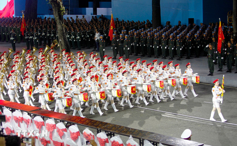 Các khối của Lực lượng Quân đội nhân dân tham gia sơ duyệt. (Ảnh: Thanh Vũ/TTXVN)