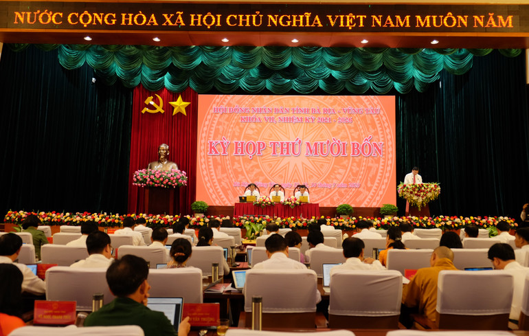 Toàn cảnh Kỳ họp thứ 14 của Hội đồng nhân dân tỉnh Bà Rịa-Vũng Tàu khóa VII. Toàn cảnh Kỳ họp thứ 14 của Hội đồng nhân dân tỉnh Bà Rịa-Vũng Tàu khóa VII.