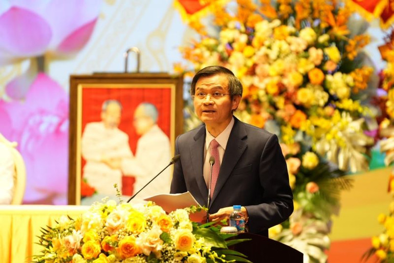 Đồng chí Đoàn Minh Huấn, Ủy viên Trung ương Đảng, Bí thư Tỉnh ủy Ninh Bình phát biểu chỉ đạo Đại hội. (Ảnh: Trường Giang)