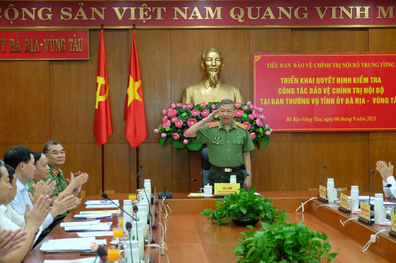 Đại tướng Tô Lâm, Ủy viên Bộ Chính trị, Bí thư Đảng ủy Công an Trung ương, Bộ trưởng Công an.