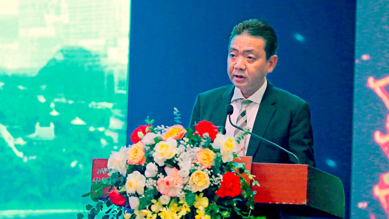 Thứ trưởng Bộ Văn hóa, Thể thao và Du lịch Hoàng Đạo Cương phát biểu tại Hội thảo.