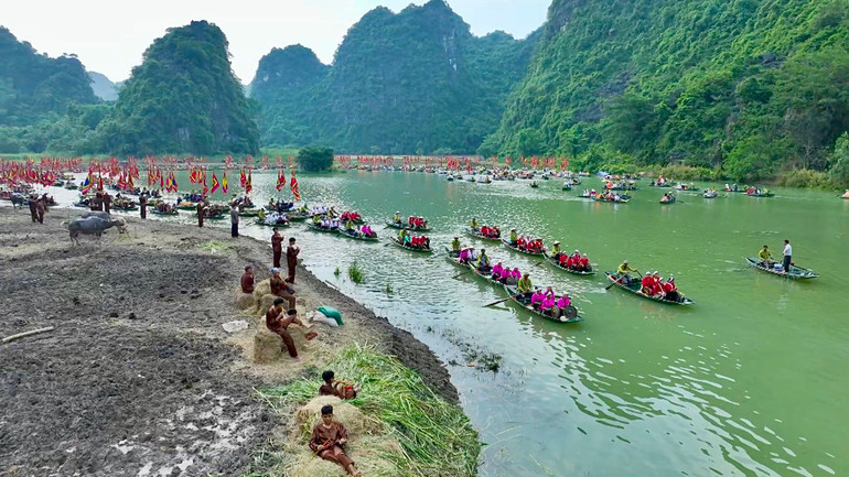 Các hoạt động nông nghiệp bản địa đã được tái hiện một cách chân thực, sinh động, để lại ấn tượng sâu sắc cho du khách trong nước và quốc tế, tôn vinh nét đẹp văn hóa của quê hương.