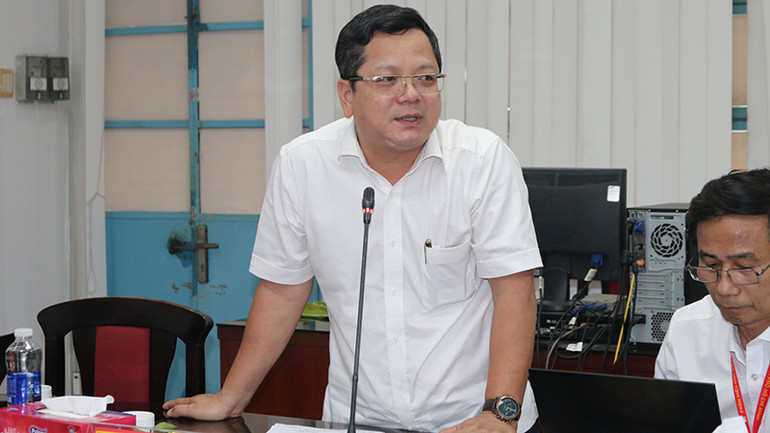 Tiến sĩ Dương Huy Đức, Phó Vụ trưởng, Phó trưởng Cơ quan Thường trực Tạp chí Cộng sản tại miền nam.