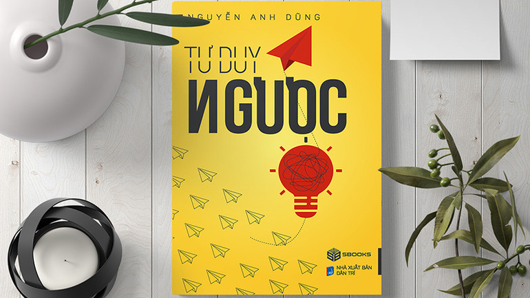 Bìa cuốn Tư duy ngược. Bìa cuốn Tư duy ngược.