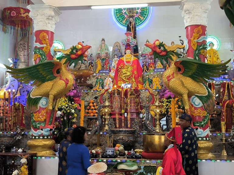 Lễ hội Dinh Cô ở Bà Rịa-Vũng Tàu là một trong những lễ hội nước lớn nhất của ngư dân vùng biển Nam Bộ.