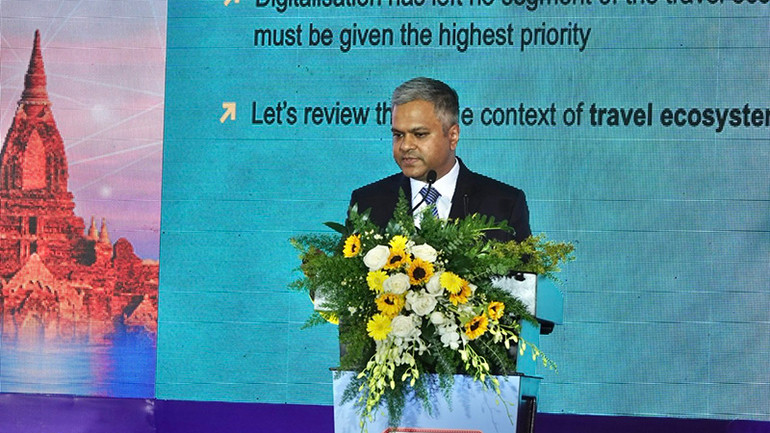 Ông Mayur Patel, thành viên Hội đồng quản trị, Hiệp hội Du lịch châu Á - Thái Bình Dương (PATA) trình bày tại diễn đàn. Ông Mayur Patel, thành viên Hội đồng quản trị, Hiệp hội Du lịch châu Á - Thái Bình Dương (PATA) trình bày tại diễn đàn.