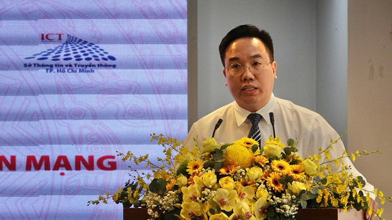 Ông Nguyễn Nguyên, Phó Chủ tịch Hội Xuất bản Việt Nam phát biểu đề dẫn hội thảo.