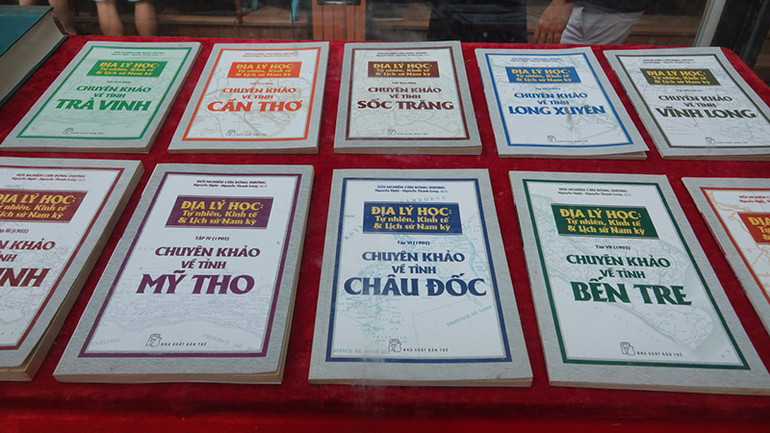 Triển lãm sách chủ đề “Lịch sử, con người, vùng đất Nam Bộ”.