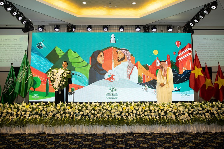 Thứ trưởng Ngoại giao Hà Kim Ngọc phát biểu ý kiến tại lễ kỷ niệm.