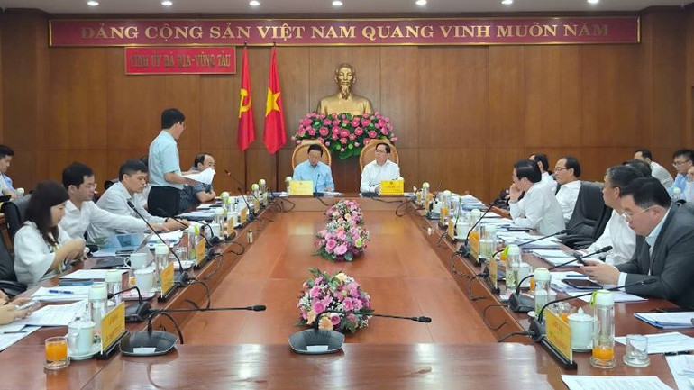 Toàn cảnh buổi làm việc.