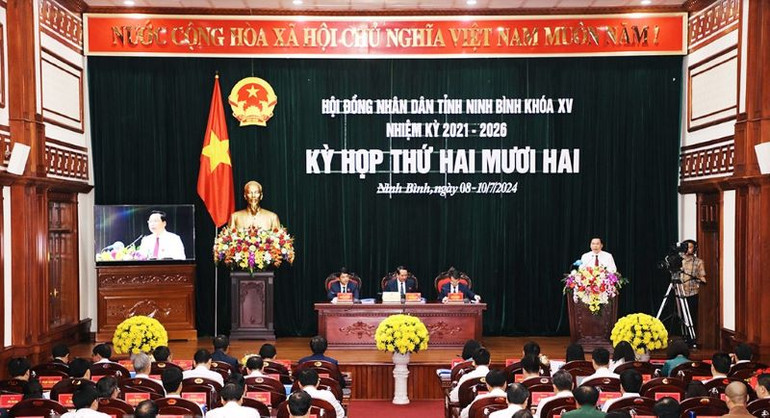 Toàn cảnh phiên khai mạc kỳ họp thứ 22, khóa XV, Hội đồng nhân dân tỉnh Ninh Bình. (Ảnh: ĐỨC LAM)