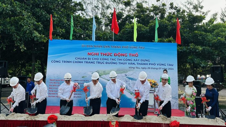 Dự án đã động thổ ngày (29/7/2024) nhưng với việc hủy thầu ngày khởi công theo kế hoạch sẽ bị lùi lại.