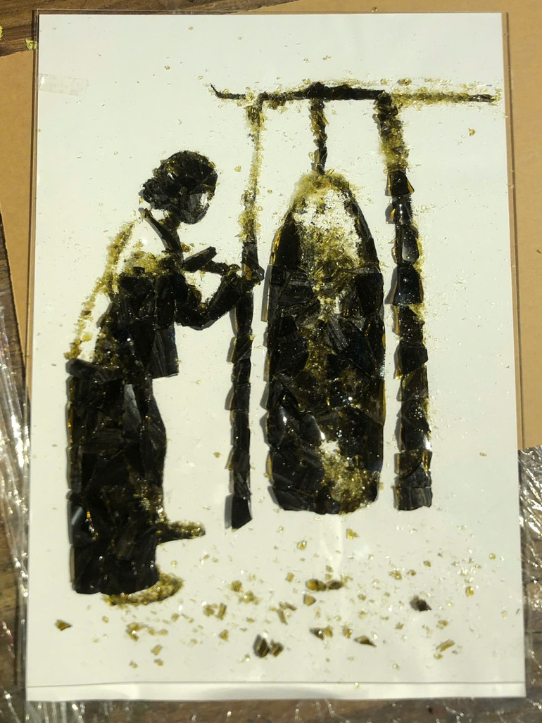 Tác phẩm “Kẻng sắt” của tác giả Nguyễn Mai Trà.