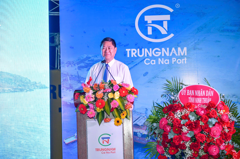 Chủ tịch Ủy ban nhân dân tỉnh Ninh Thuận Trần Quốc Nam phát biểu tại buổi lễ. (Ảnh: NGUYỄN TRUNG) Chủ tịch Ủy ban nhân dân tỉnh Ninh Thuận Trần Quốc Nam phát biểu tại buổi lễ. (Ảnh: NGUYỄN TRUNG)