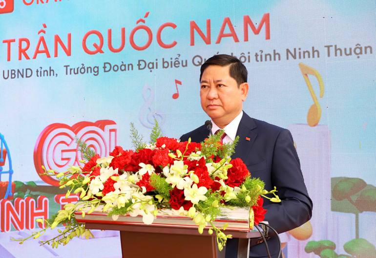 Chủ tịch Ủy ban nhân dân tỉnh Ninh Thuận Trần Quốc Nam phát biểu tại buổi lễ khai trương (Ảnh: NGUYỄN TRUNG)