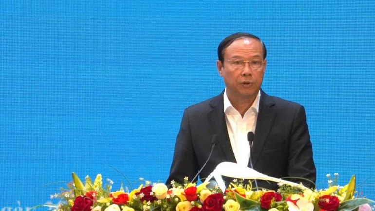 Ông Nguyễn Văn Thọ, Chủ tịch Ủy ban nhân dân tỉnh Bà Rịa-Vũng Tàu phát biểu tại hội nghị. Ông Nguyễn Văn Thọ, Chủ tịch Ủy ban nhân dân tỉnh Bà Rịa-Vũng Tàu phát biểu tại hội nghị.