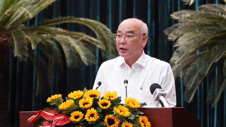 Đồng chí Phan Nguyễn Như khuê, Trưởng Ban Tuyên giáo Thành ủy Thành phố Hồ Chí Minh phát biểu tổng kết Hội thảo.